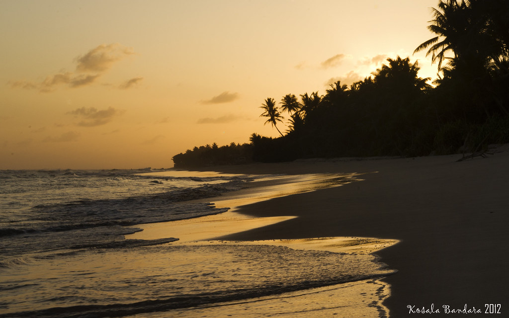 Sunset over Weligama