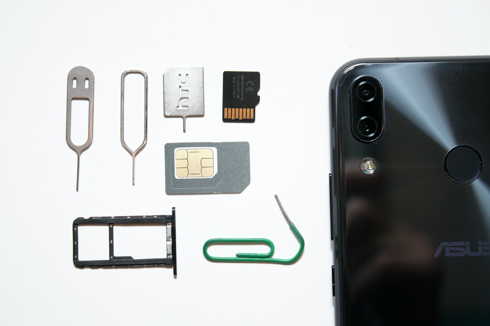 Phone with SIM card attached, mid setup