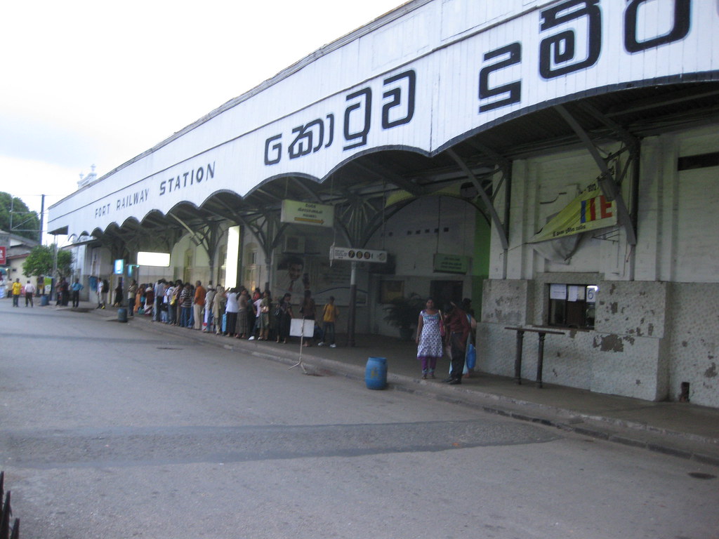 Queues at the ticket windows outside Fort Railway Station, Colombo