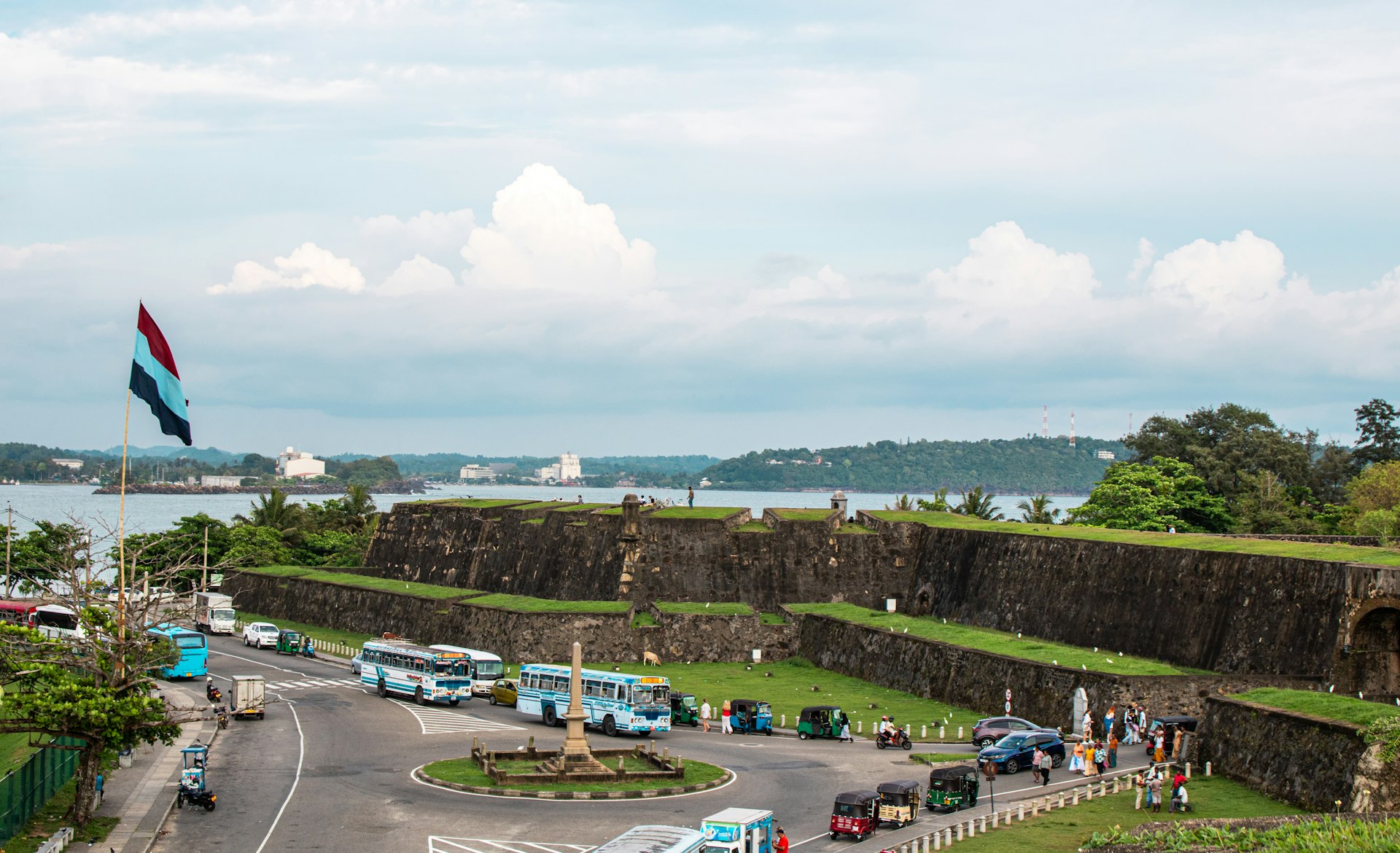 Jaffna Fort — Jaffna Travel Guide cover illustration