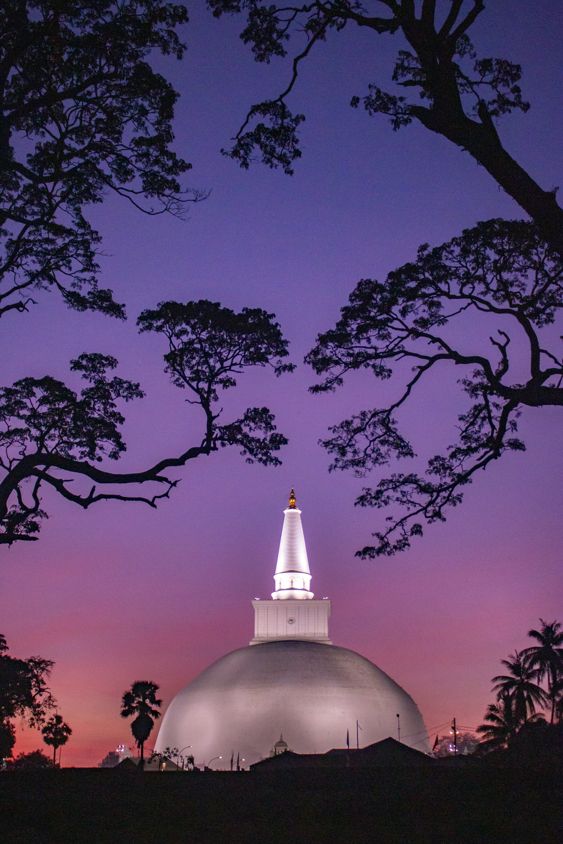 Ruwanwelisaya (Ruwanwelimaha Seya) cover photo